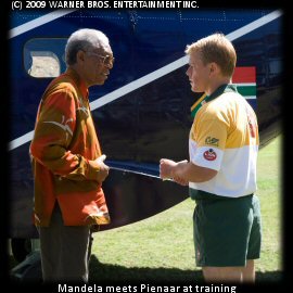 Mandela [Freeman] meets Pienaar {Damon] at training